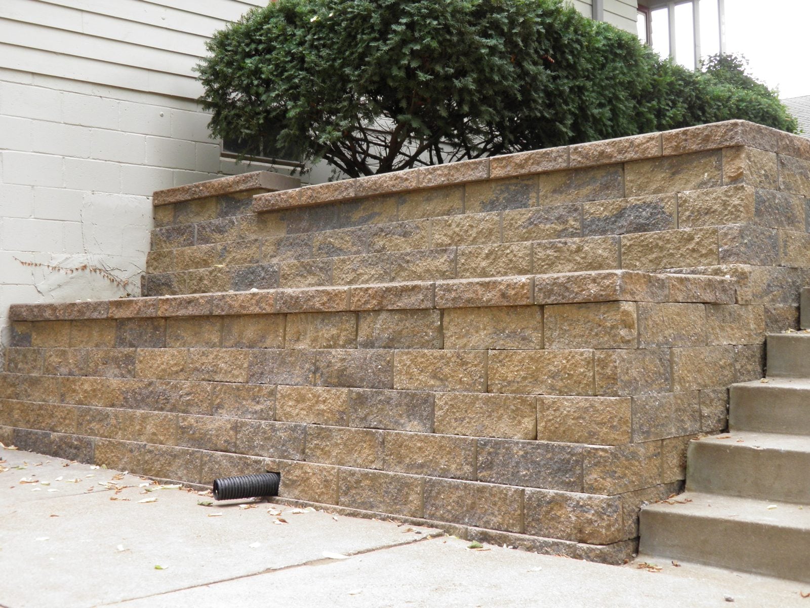 Tiered block retaining wall in Siena color